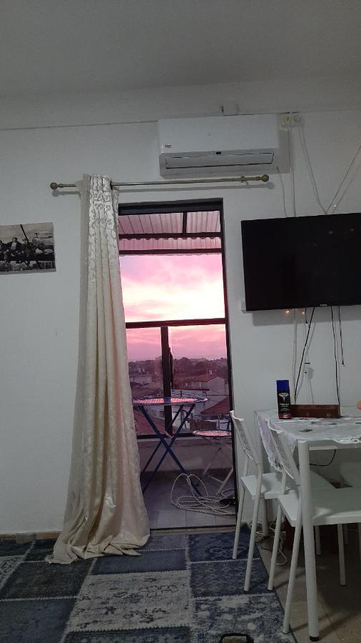 Nice Suite Nahariyya نهاريّا المظهر الخارجي الصورة